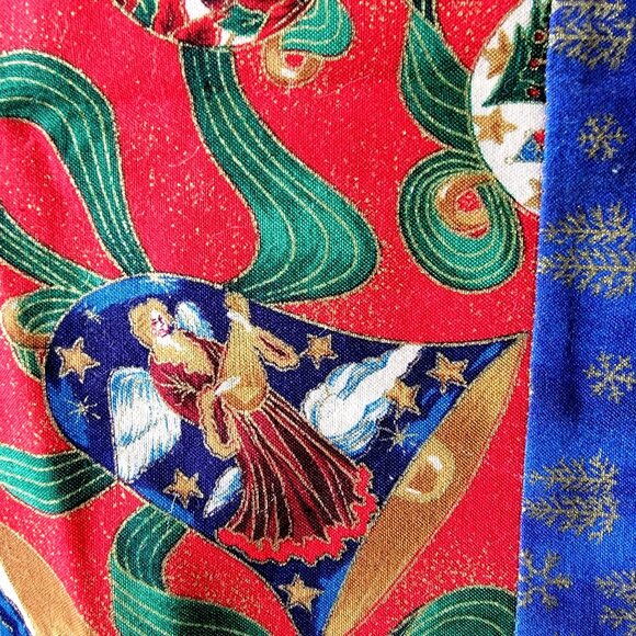 Festive vintage 80s 90s habdmade Christmas Table Runner With Santa & Angel Bell - Picture 2 of 13